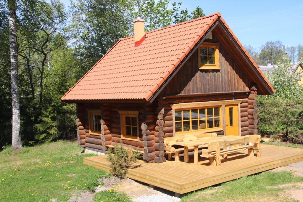 Ala-Laugu Holiday Home Leisi Bagian luar foto